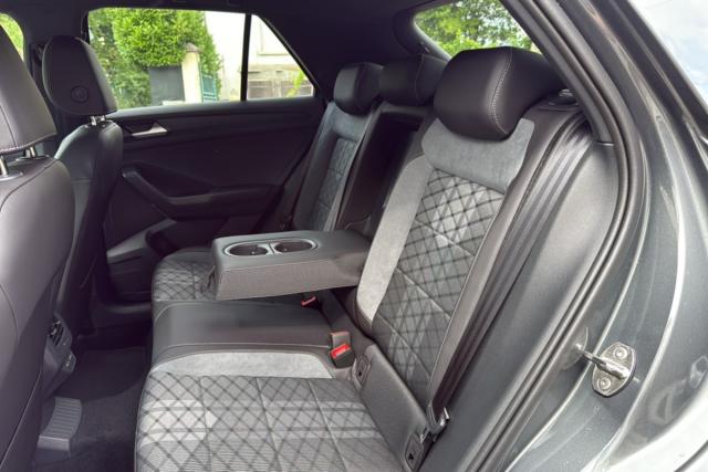 Volkswagen T-Roc image 6