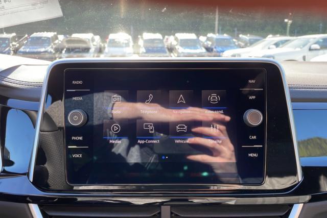 Volkswagen T-Roc image 9