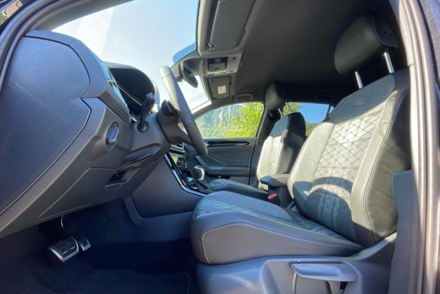 Volkswagen T-Roc image 3