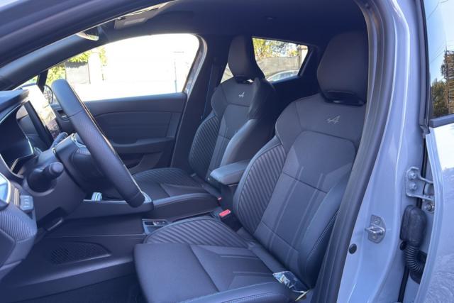 Renault Clio image 6