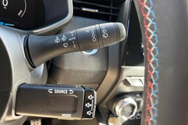 Renault Clio image 8