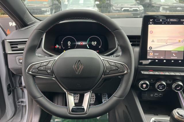 Renault Clio image 2