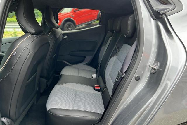 Renault Clio image 6