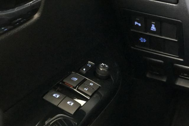 Toyota Hilux image 7