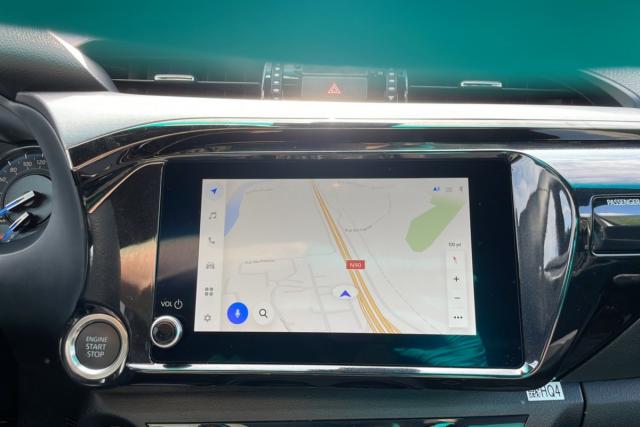 Toyota Hilux image 6