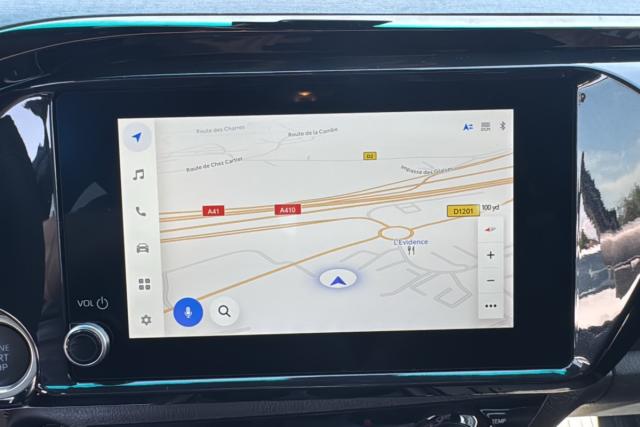 Toyota Hilux image 7