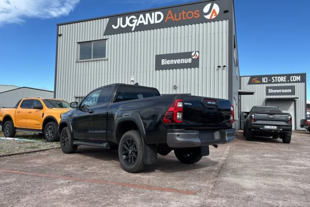 Toyota Hilux image 6