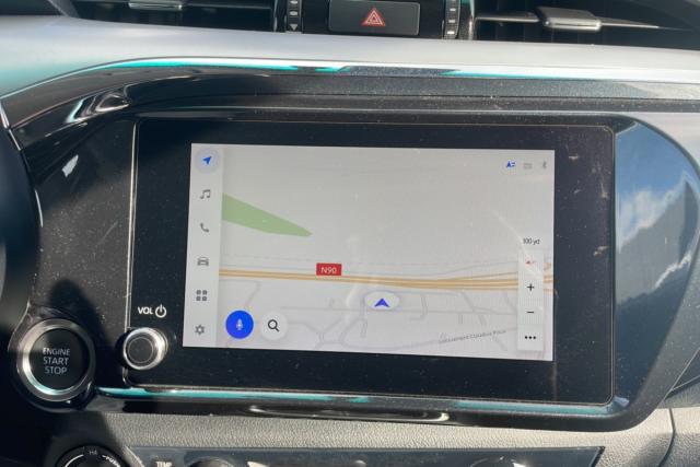 Toyota Hilux image 9