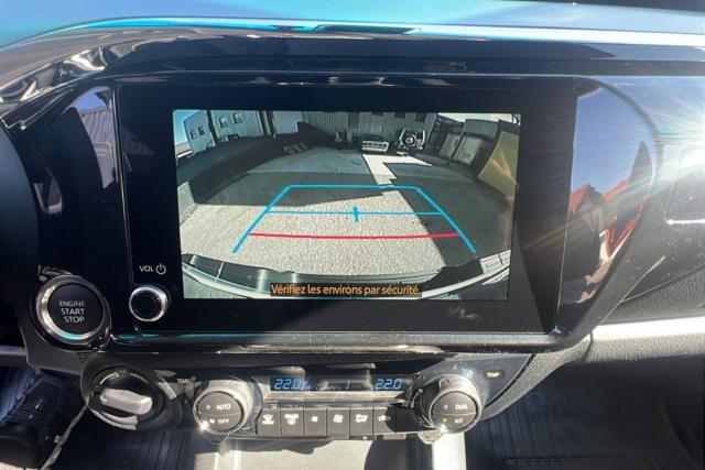 Toyota Hilux image 7