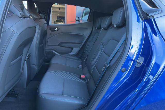 Renault Clio image 6