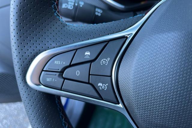 Renault Clio image 1