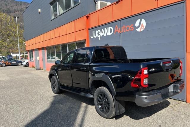 Toyota Hilux 2.8 204 Bva Invincible 4p 0taxe