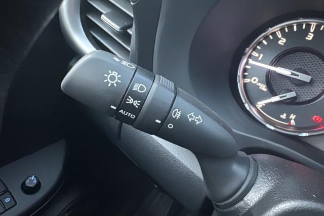 Toyota Hilux image 4