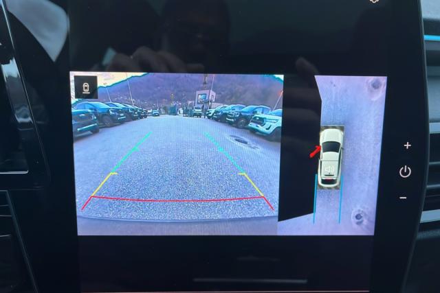 Renault Rafale image 9