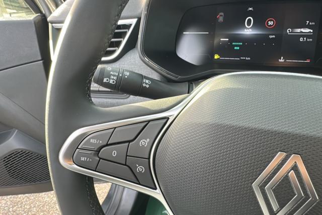 Renault Clio image 9