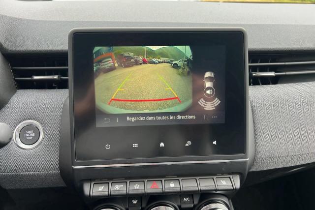 Renault Clio image 9