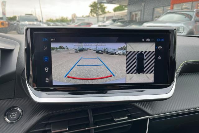 Peugeot 2008 image 5