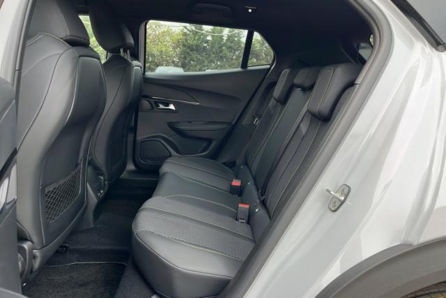 Peugeot 2008 image 4