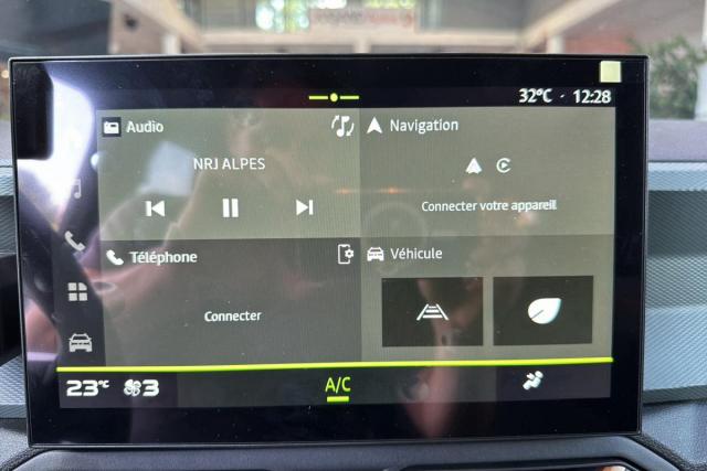 Dacia Duster image 8