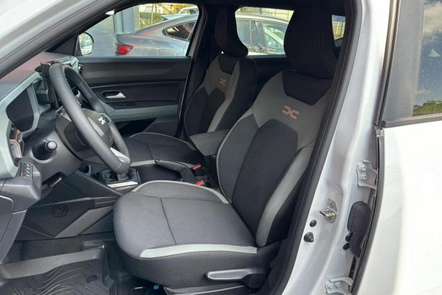 Dacia Duster image 5