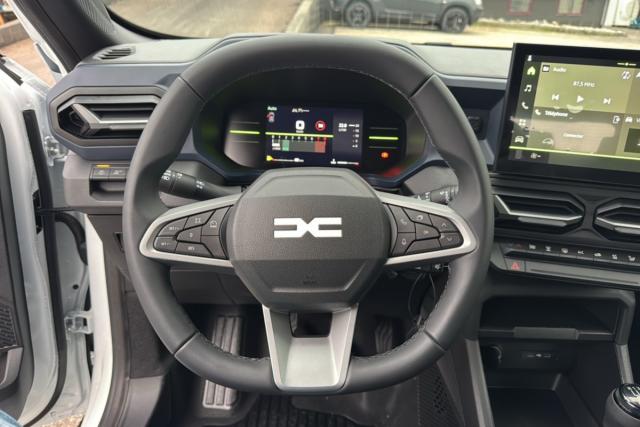 Dacia Duster image 1