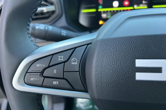 Dacia Duster image 5