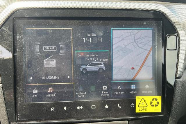 Suzuki Vitara image 2