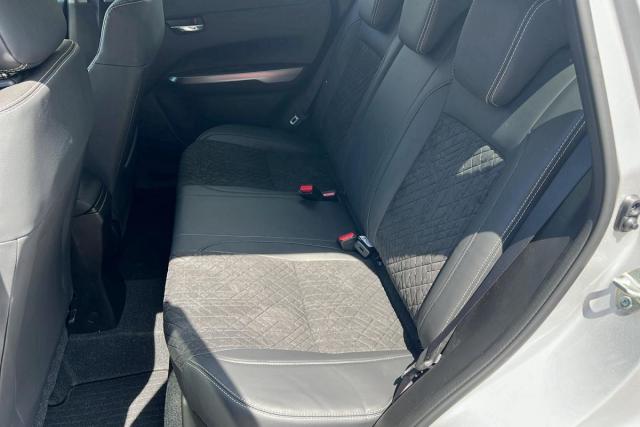 Suzuki Vitara image 6