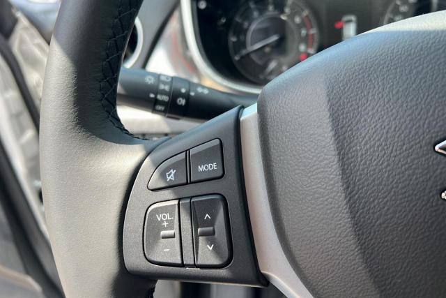 Suzuki Vitara image 8