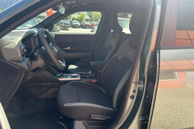 Dacia Duster image 2