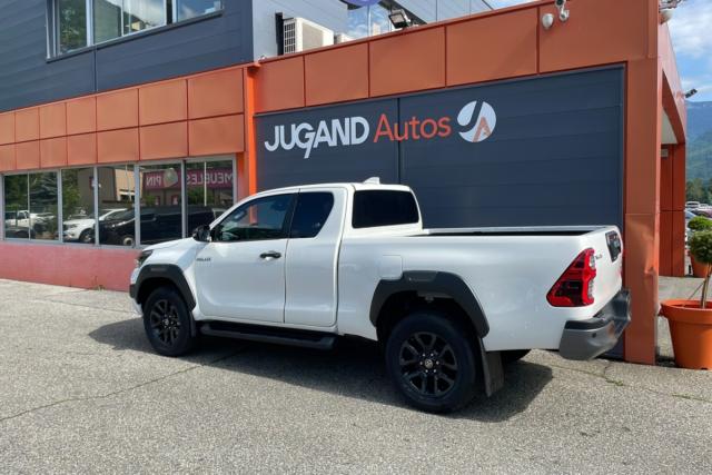 Toyota Hilux image 5