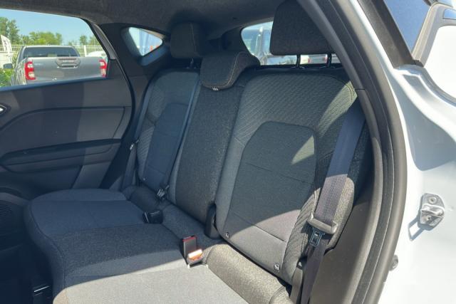 Renault Captur image 1