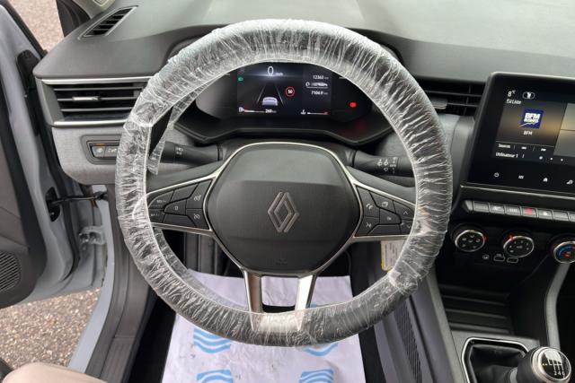 Renault Clio image 1