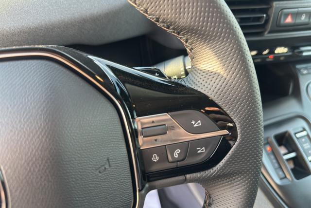 Peugeot Rifter image 3