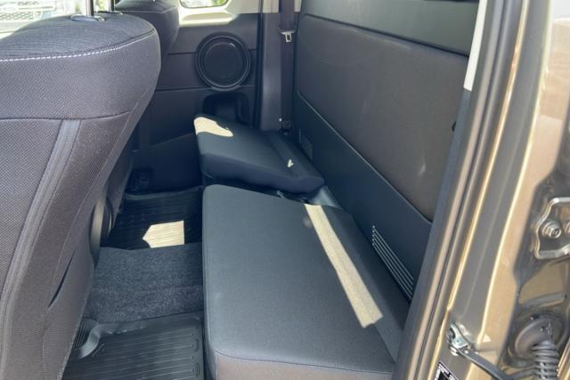 Toyota Hilux image 6