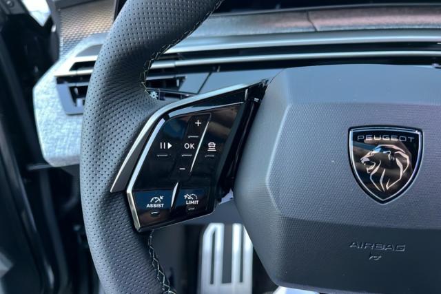 Peugeot 5008 image 3