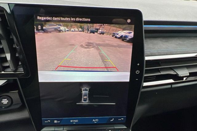 Renault Austral image 9