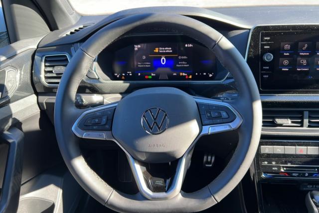 Volkswagen T-Cross image 1