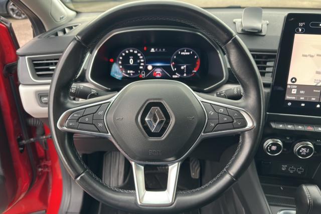 Renault Captur image 1