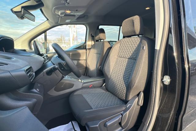 Peugeot Rifter image 9