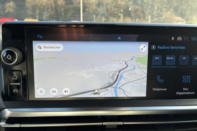 Peugeot Traveller image 5