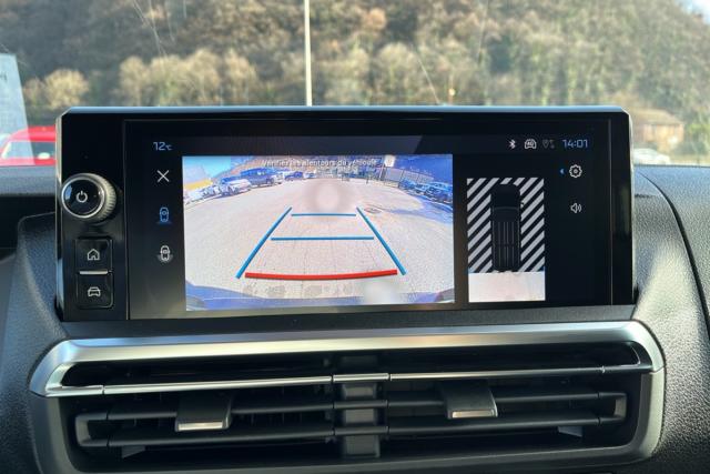 Peugeot Traveller image 6