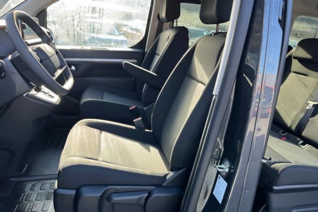 Peugeot Traveller image 3