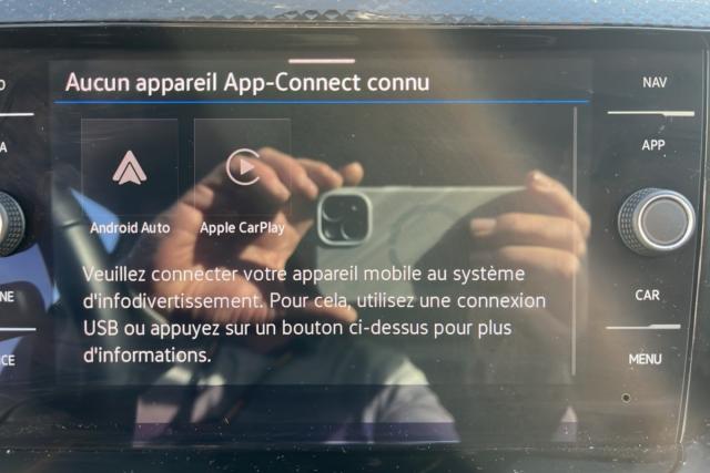 Volkswagen Taigo image 9