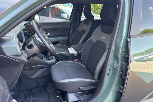 Dacia Duster image 4