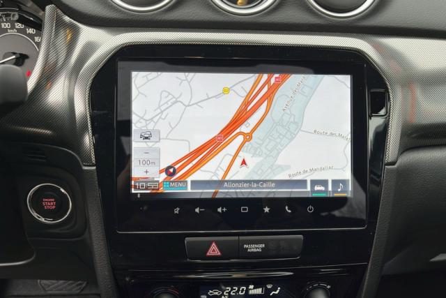 Suzuki Vitara image 3