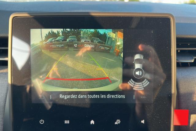 Renault Clio image 1