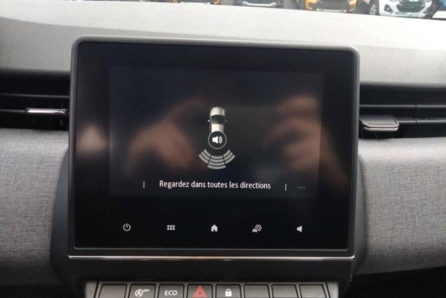 Renault Clio image 1