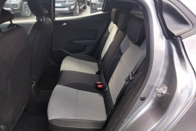 Renault Clio image 6