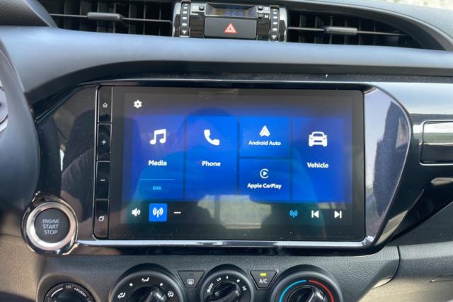 Toyota Hilux image 5